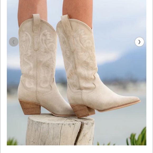 Amaya Western Cowboy Boots - Picture 1 of 5